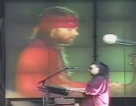 Guns N' Roses - November Rain (1992 Live Paris) | Iwansee