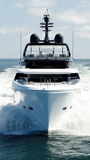 ‼️JUST LISTED ‼️ Sanlorenzo 44 Alloy 2020 for just under $22 million! Neverland is a blend of cutting edge inter design, seamless outdoor living space and uncompromising performance. | SI Yachts