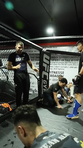 The Most Dangerous Area of the Octagon 🚨 Every fighter should understand this concept. Almost a decade ago, I shared my system dividing the octagon into three zones: 🟢 Green Zone — the center of the octagon 🟡 Yellow Zone — the area leading toward the fence 🔴 Red Zone — the area directly attached to the fence In this video, we’re talking about the Red Zone — the most dangerous area of the octagon. If you analyze where most knockouts happen, statistically, it’s right there. That’s why every fi