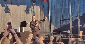 Elon Musk announces Tesla is working on new manganese battery cell