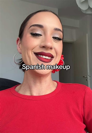Explore the Art of Spanish Makeup Techniques
