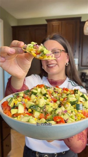 MEXICAN CORN SALAD 🌽🇲🇽 perfect for sharing with friends and family #easySalads