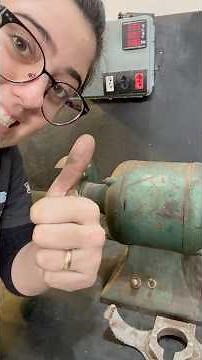 Grinder with 2 buttons to turn it on? 😱