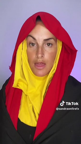 JAFAR MAKEUP Tercer maquillaje de Villanos Disney Aun me quedan 8 😅. Cual sera el siguiente? IG:sandraonfire #jafar #aladdin #makeupjafar #makeupvillains #villainsmakeup #villainsdisney #makeupfx #fxmakeup #arabiannights #kaftan