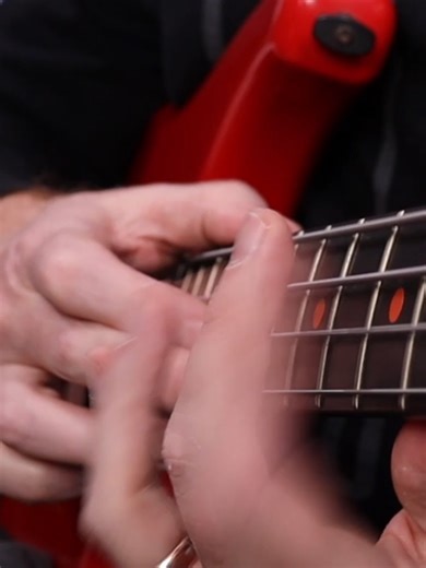 Here's a clip of the tapping section from Slap Bass study #7 Check out the full piece at basslinepublishing.com This piece was originally written to represent virtuoso bassist Stuart Hamm. It focuses specifically on the instrumental music that he recorded during the late eighties and early nineties. The line features many common elements of his playing style, such as complex slap grooves, triplet popping lines, note bending, the use of open strings, and the use of the two handed tapping techniqu