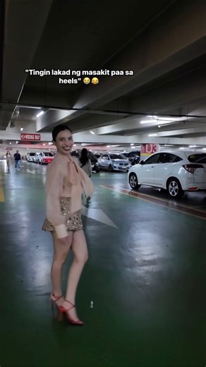 224K views · 779 reactions | Talent ata to ng mga babae, di mo makikita masakit ang paa sa heels 藍 Pak awra! https://s.shopee.ph/xHTxruSn | EG Trends Apparel | Facebook
