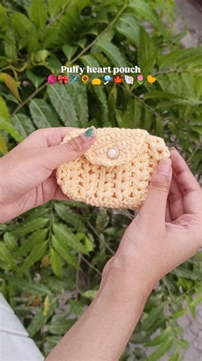Crochet Puffy heart pouch 🪡👝🧶🌻🌷🎐🪷🎀 #crochet #crochetcrosai #shortsfeed #handmade #viral #amigurumi