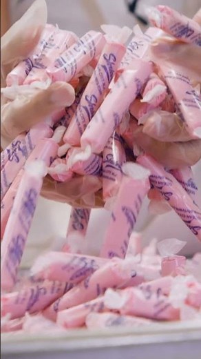 Did you know the story behind how salt water taffy got its name? #insiderfood #taffy #candy