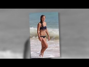 Soccer Star Alex Morgan Looks Great in a Bikini - Splash News | Splash News TV | Splash News TV