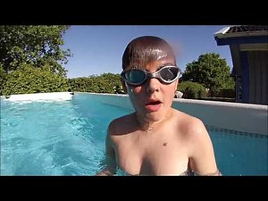 Gopro test| Swimming in the pool!
