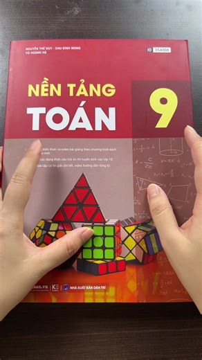 Sách nền tảng toán 9 có video chi tiết theo chương trình sách giáo khoa mới và nhẹ nhàng hơn cuốn tổng ôn toán 9 nhé #sachtongontoan9 #sachnentangtoan9 #sach100deminhhoathivao10 #sachtongonnguvan9