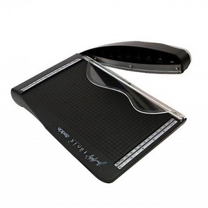 Tonic Tim Holtz - Deckle Cutter 8.5" | The Ribbon Rose