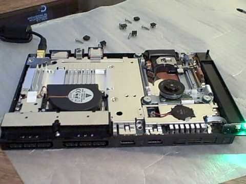 Taking Apart A PS2 Slim