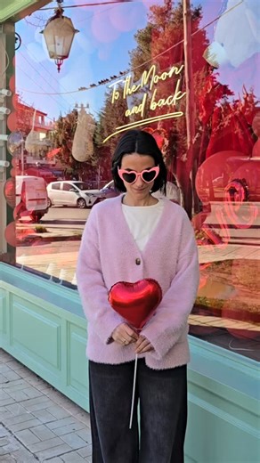 Ανθοπωλείο κήπος, kipos-deco on Instagram: "... #valentinesday"