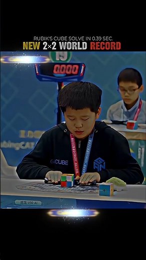 New World Record 2×2 Rubik's Cube Solve In 0.39 Sec. Eden Ye #shorts #worldrecord #rubikscube