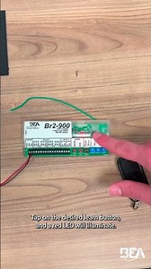Pairing a 900 MHZ Transmitter to a BEA BR2-900 logic module #wireless #doorautomation