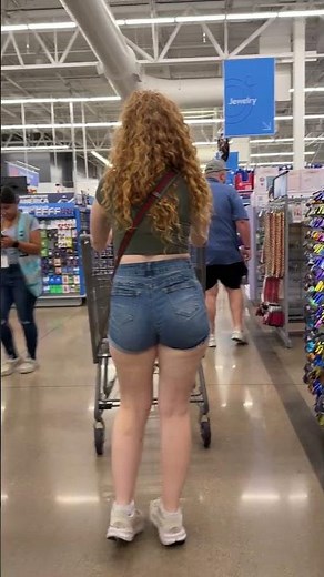 Walmart strut with new weight gains #bikinin #ifrit #ifritaeon #fullmetalifirit