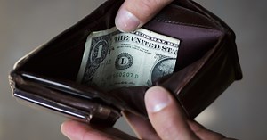 How to stop stressing over money so it doesn't hurt your health