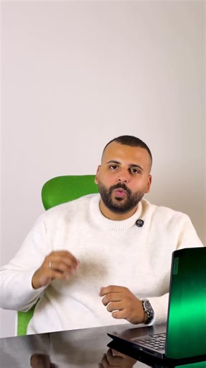 Lead Stream on Instagram: "We ran 2M+ co-calls in 2025 📞 The ones that work don’t sound like sales calls. Real conversations = more deals 💸 Comment “SCRIPT” and get the exact framework we use ✅"