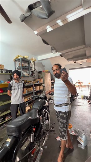 41K views · 206 reactions | Farwali bullet service Ahmedgarh #ᴛᴇʀɴᴅɪɴɢ #viralreel #village #viralreel #views #cdi #bullet #sound @instagram @instantbollywood @sidhu_moosewala @farwali_bullet_dr | Farwali Bullet Dr. | Facebook