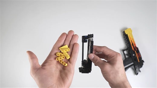 【转载】 I Made a Fully Functional LEGO Desert Eagle (CS:GO Blaze)