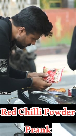 Red Chilli Powder Prank 🤮. #shorts #prank #comedy #food #funny