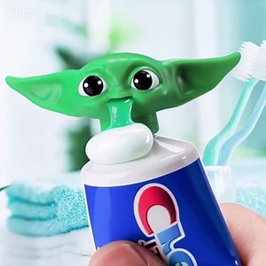 Baby Yoda Toothpaste Cap Yoda Toothpaste Hat Dispenser Baby Yoda Toothpaste Topper Toothpaste Squeezer for Children and Adults Catoon Funny Toy Model Bathroom Supplies Decorations Kids Gift