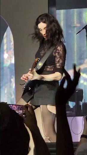 St. Vincent (live)