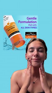 ✅Gently exfoliates with Walnut Shell Powder 🌰 ✅Removes dead skin, blackheads & stubborn tan 🖤 ✅Powered by Lactobionic & Mandelic Acid 💧 ✅Hydrates with Shea Butter for soft, smooth skin 🧴 ✅Instant glow with just one use ✨ | Chemist At Play