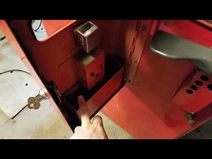 Vendo 39 Coke Machine