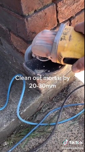 How to Repoint Brickwork: A Step-by-Step DIY Guide