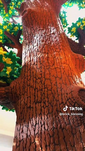 Building the Great Lego Tree: A Masterpiece