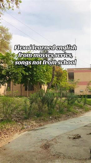 Flex tu bnta ha 😁 #foryoupage #graduatecollegeattock #viewsproblem #fyp