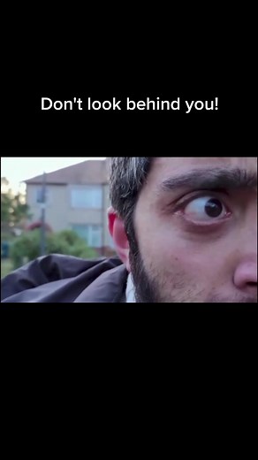 Why don't people listen 🤷🏿‍♀️An idea we put together using the dino puppet head and our modified digi legs. #creaturebionics #video #viralvideo #vfx #jurassicpark #furries #ace #creatures #dinosaur #horror #jurassicworld #movies #london