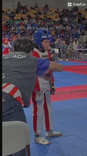 Embracing Wins and Defeats in Taekwondo Competitions