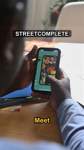 Fix OpenStreetMap with StreetComplete!