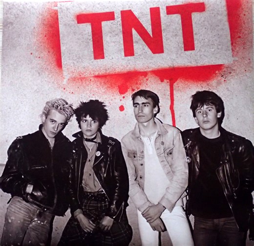 TNT - TNT