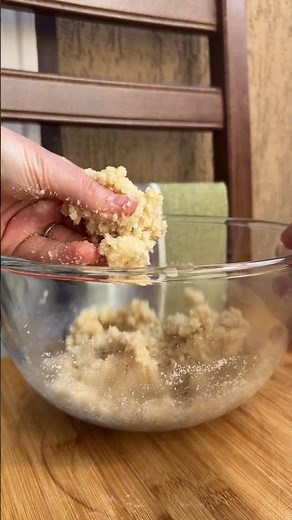 Almond paste recipe 🏠☀️🎥 Video by: @cucinamammaela 👏