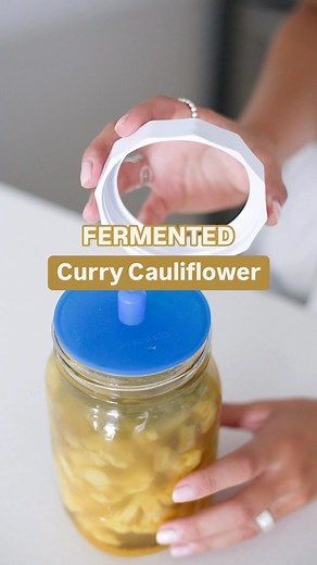Save this recipe 🫶🏻 Fermented Curry Cauliflower 💛 The curry spice gives cauliflower so much flavor!! We’re obsessed 🤤 You have to give it a try and let us know what you think 😌🤝 #fermentation #fermented #fermenting #ferment #guthealthy #fermentedfoods #fermentingfood #masontops #probiotics #masonjar #fermentingvegetables #lactofermentation #preservation #cauliflowerrecipes #cauliflower #foodpreservation #probioticfoods | Masontops