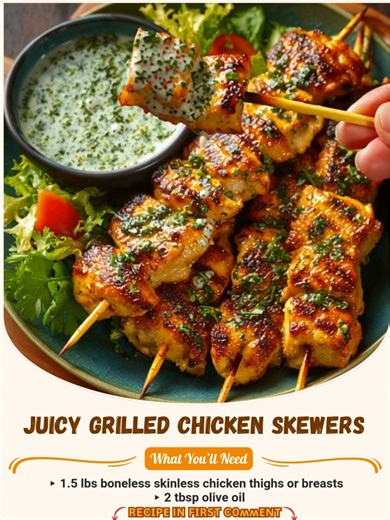 Smoky Grilled Chicken Skewers 🍗🌿🔥 Fresh off the grill, dripping with flavor, and begging to be dipped. 🧂 Ingredients: For the Chicken Skewers: ▸ 1.5 lbs boneless skinless chicken thighs or breasts, cut into chunks ▸ 2 tbsp olive oil ▸ 1 tbsp lemon juice ...👇💬 #GrilledChicken #SkewerGameStrong #HerbyDips | Easy Trending Recipes