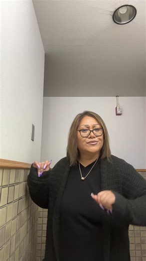 Friday morning vibe🙌💯🥰 Another dance challenge attempt to get my morning started🔥🙌👏 Had fun with this one🔥🙌💯🥰 Feeling bless and grateful🙏👏🙌🔥 #FridayWorkFlow #DanceMode #TikTokDanceChallenge #FYP @🎧🎙♦️SAMOAN “KING”♦️🎙🎧