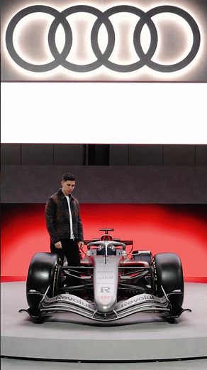 Audi R26 F1 Car - First LOOK at the Audi Haus