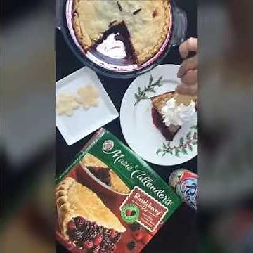 Festive Razzleberry Pie