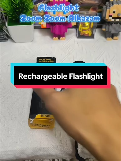 Rechargeable Flashlight with Zoom Feature