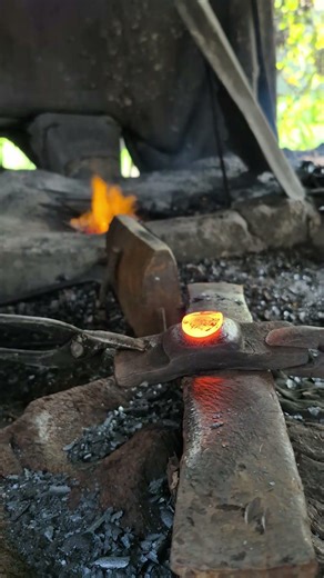 ​🔥 LEGENDARY FORGING: THE ART OF RAW METAL TRANSFORMATION 💥
