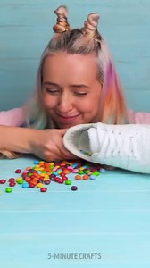 Creative ways to make your old shoes nice | 5-Minute Recycle