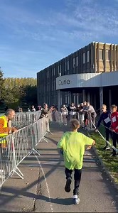 🏃🏃‍♀️𝗖𝗿𝗼𝘀𝘀 𝗱𝘂 𝗰𝗼𝗹𝗹𝗲̀𝗴𝗲, 𝘂𝗻 𝗿𝗲𝗻𝗱𝗲𝘇-𝘃𝗼𝘂𝘀 𝘀𝗽𝗼𝗿𝘁𝗶𝗳 𝗿𝗲́𝘂𝘀𝘀𝗶 ! ☀️ 👏 Bravo à l'ensemble des élèves pour leur engagement dans le #crossducollège 👍 ➡️ Retrouvez une petite vidéo récapitulative des courses et des podiums 🥇🥈🥉 à retrouver ci-dessous ⤵️ (𝘳𝘦́𝘴𝘶𝘭𝘵𝘢𝘵𝘴 𝘤𝘰𝘮𝘱𝘭𝘦𝘵𝘴 𝘥𝘪𝘴𝘱𝘰𝘯𝘪𝘣𝘭𝘦𝘴 𝘢̀ 𝘱𝘢𝘳𝘵𝘪𝘳 𝘥𝘦 𝘥𝘦𝘮𝘢𝘪𝘯 𝘥𝘢𝘯𝘴 𝘭𝘦 𝘏𝘢𝘭𝘭 𝘥𝘶 𝘨𝘺𝘮𝘯𝘢𝘴𝘦 𝘦𝘵 𝘴𝘰𝘶𝘴 𝘭𝘦 𝘱𝘳𝘦́𝘢𝘶) 🙏 Des mercis particuliers : ✅️ à notre éq