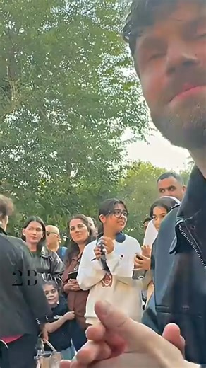 Nobody believed a 4-year-old could sing like that… until this tiny star stepped up. One note—everyone froze. Her voice? Powerful. Unexpected. Absolutely unbelievable. Watch the full, jaw-dropping moment in the comments below! 👇👇 | Hqzel Ariq