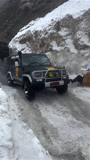 Prado getting after it #prado #toyota #offroad #4x4 #4wd #overland #offroad #trd #landcruiser