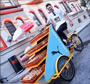 What Is Experiential Marketing ➤ Experiential Branding Examples by FerlaBikes